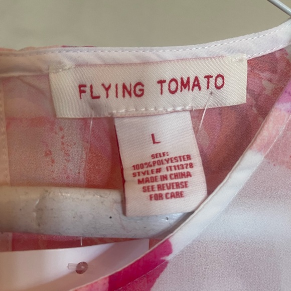 Beautiful lightweight top. - Picture 2 of 6